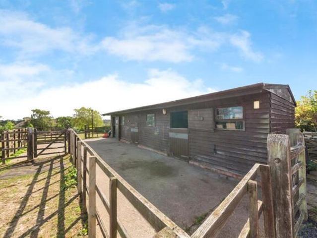 House for sale in Alverton, East Midlands