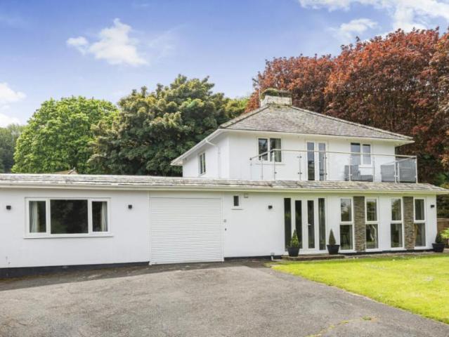 House for sale in Broadsands, Galmpton