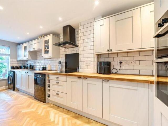 House for sale in Pudsey, West Yorkshire