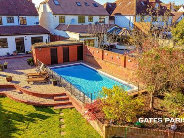 House for sale in Upminster, Greater London