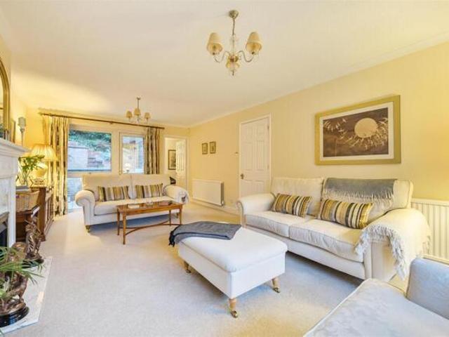 House for sale in Little Sandhurst