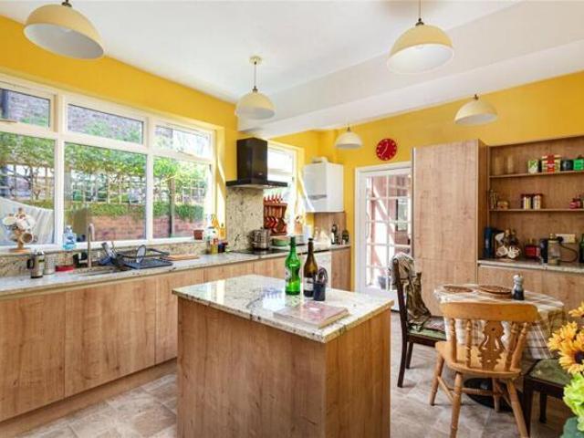 House for sale in High Field, York