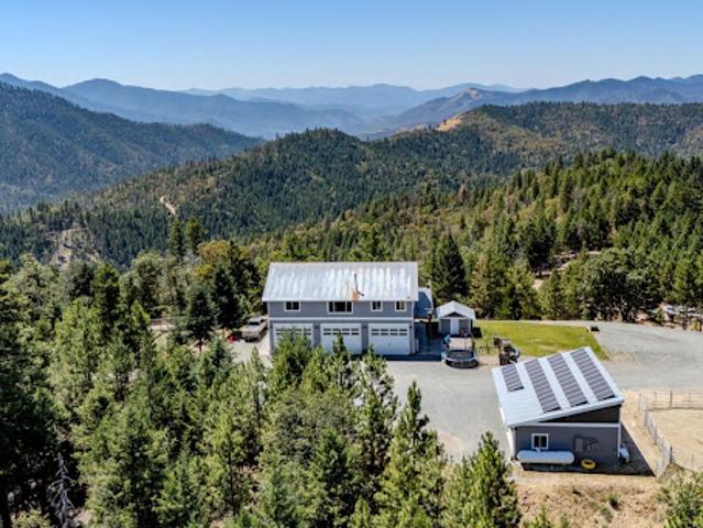 House for sale in Oregonia