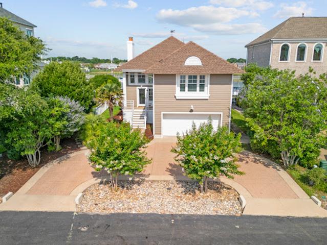 House for sale in Hampton
