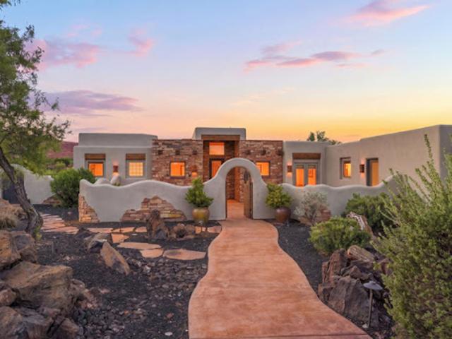 House for sale in Saint George, Utah
