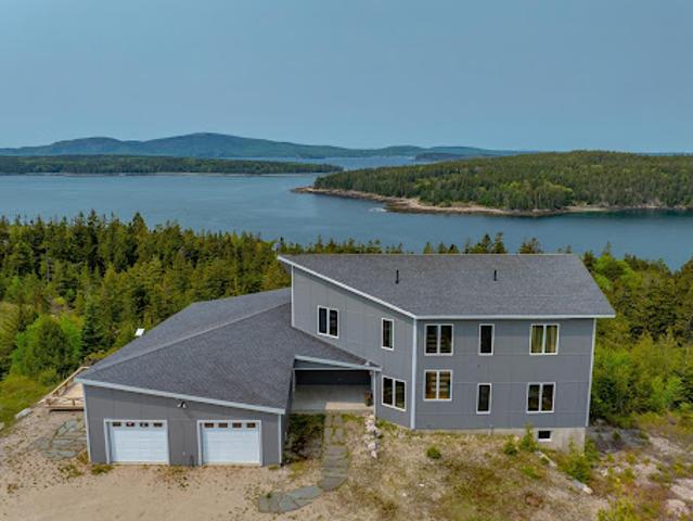 House for sale in Winter Harbor, Maine