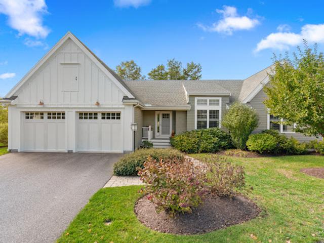 House for sale in Manomet, Massachusetts