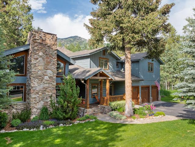 House for sale in Alpine House for sale in Alpine