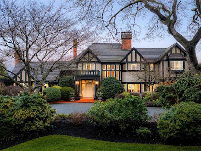 House for sale in Oak Bay, Capital Regional District