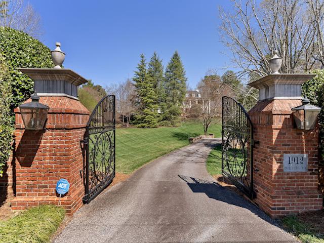 House for sale in Greenville, South Carolina