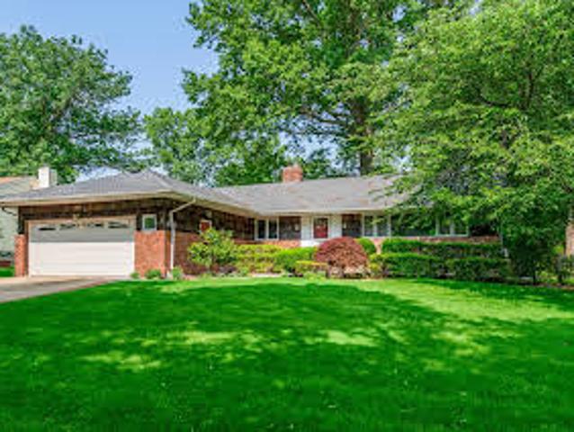 House for sale in Roslyn House for sale in Roslyn