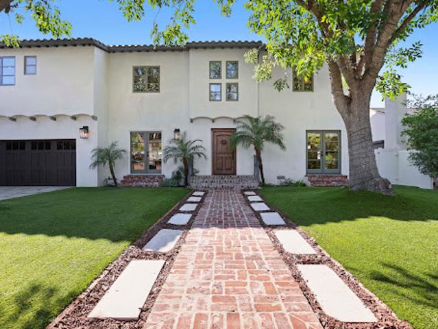 House for sale in Studio City Neighborhood Council District, Los Angeles