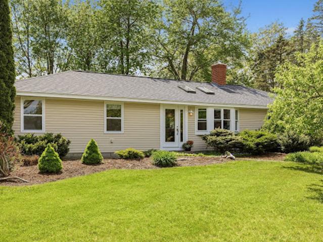 House for sale in New Hampshire