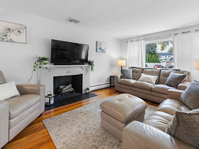 House for sale in Woburn, Middlesex County