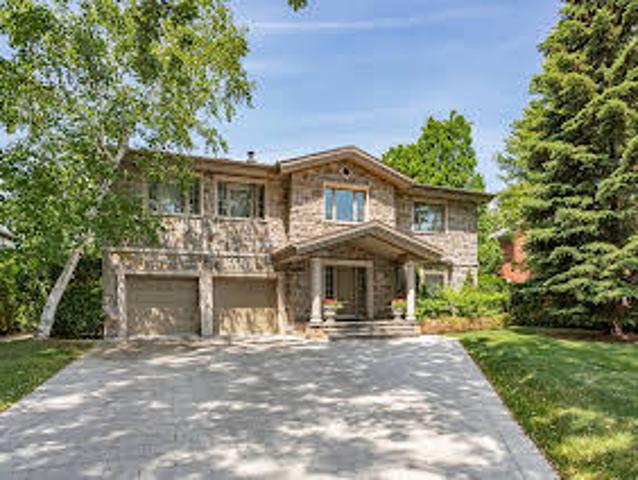 House for sale in Mount Royal