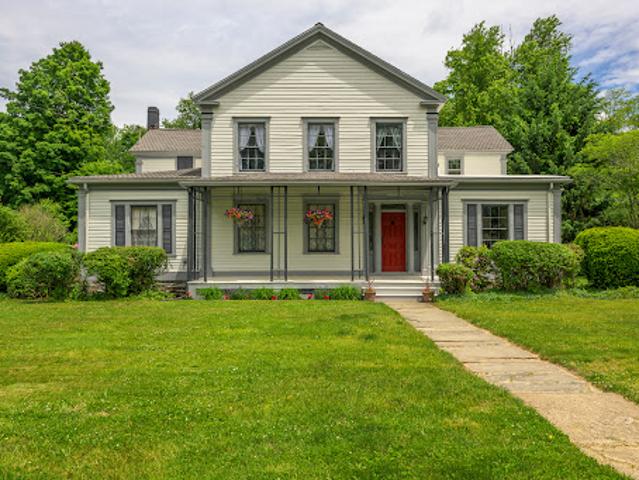 House for sale in Kinderhook, New York