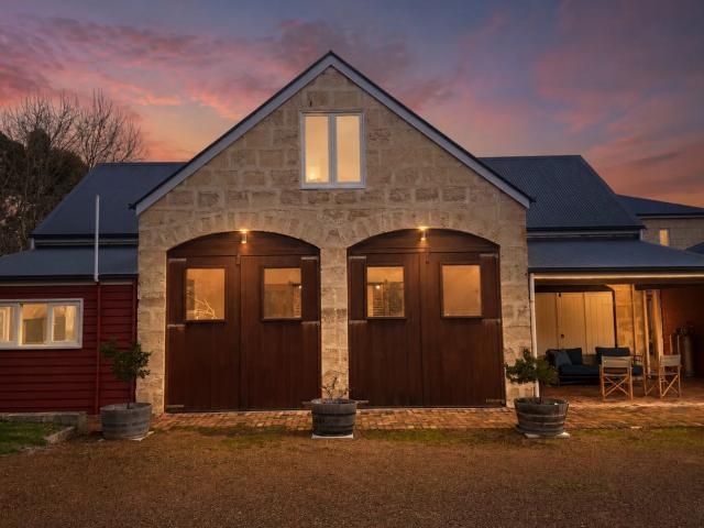 House for rent in Burnside, Western Australia