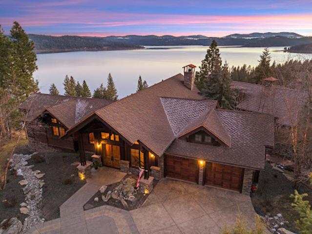 House for sale in Coeur D Alene