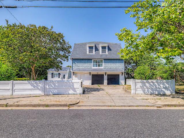 House for sale in Atlantic City, New Jersey