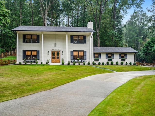House for sale in Roswell, Georgia