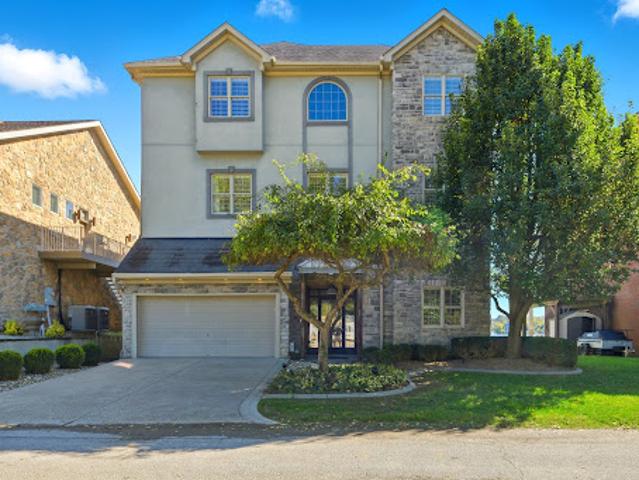 House for sale in Jeffersonville, Indiana