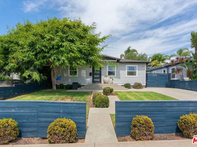House for sale in Canoga Park, California