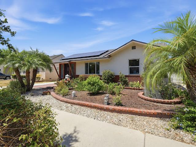 House for sale in Lakewood, California
