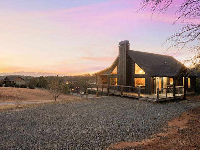 House for sale in Morganton