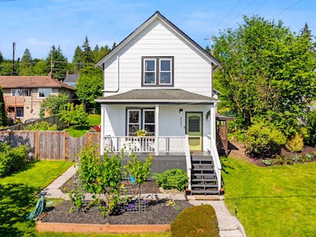 House for sale in Everett, Washington