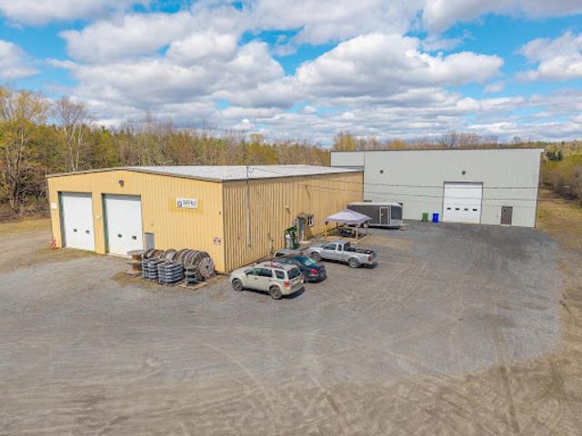 House for sale in Memphrémagog, Quebec