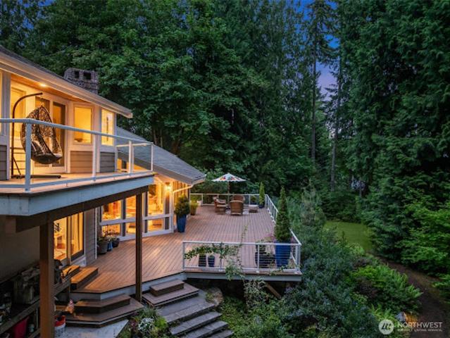 House for sale in Bainbridge Island, Washington