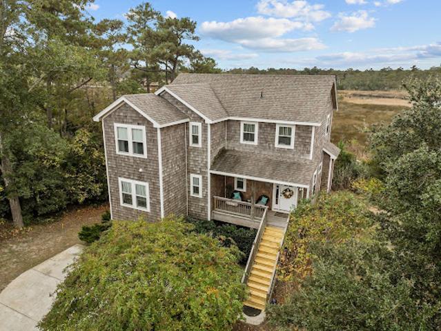House for sale in Kill Devil Hills, North Carolina