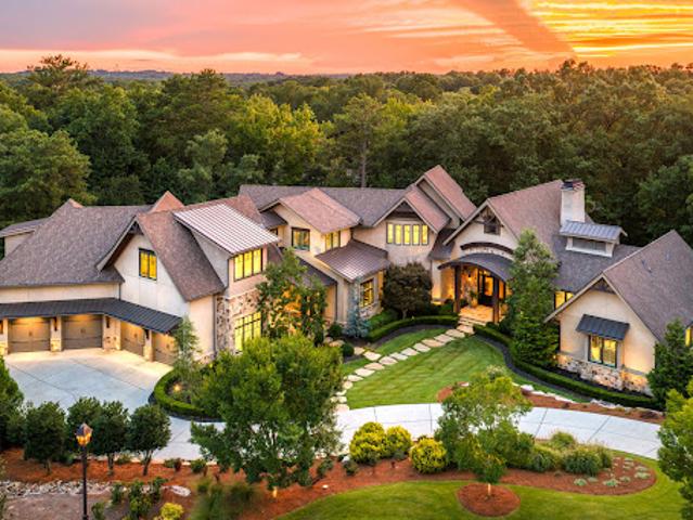 House for sale in Suwanee, Georgia