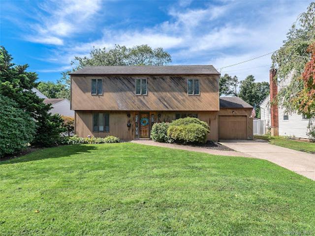House for sale in East Northport, Town of Huntington
