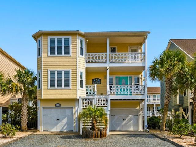 House for sale in Ocean Isle Beach, North Carolina