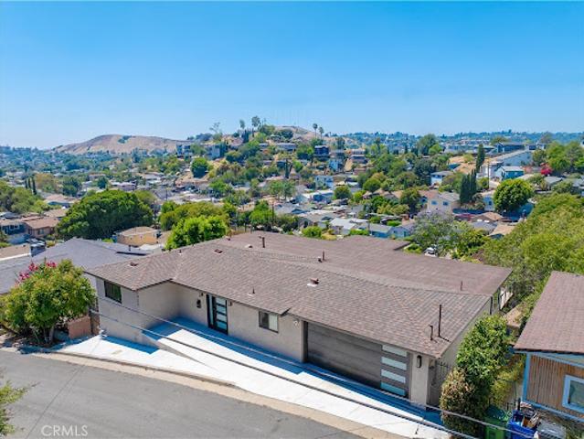 House for sale in Los Angeles, Los Angeles County