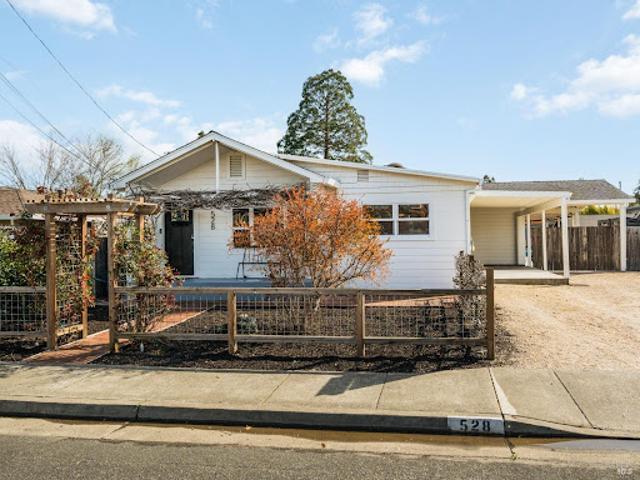House for sale in Healdsburg, California