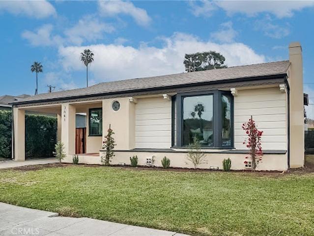 House for sale in Canoga Park, California