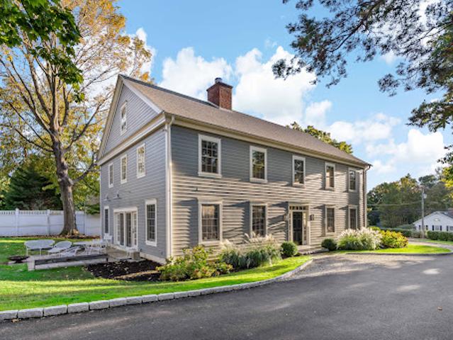 House for rent in Darien, Western Connecticut Planning Region