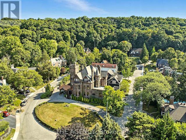 House for sale in Ancaster, Ontario