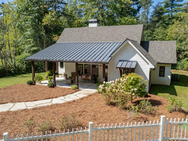 House for sale in Highlands, Macon County