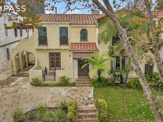 House for sale in Canoga Park, California