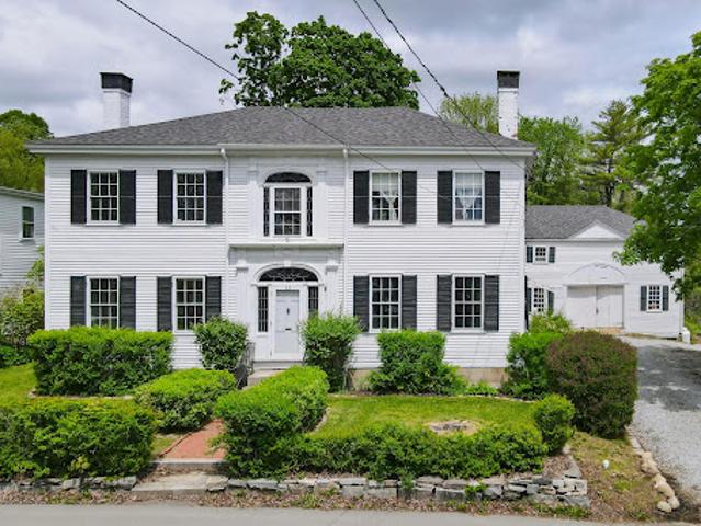 House for sale in Thomaston, Maine