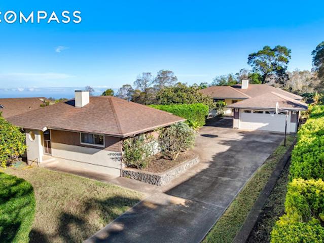 House for sale in Kula, Hawaii