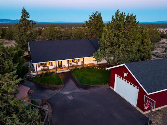 House for sale in Oregonia