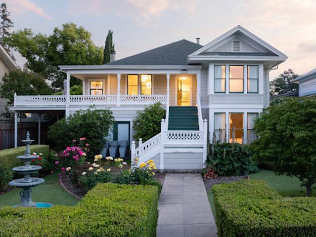 House for sale in Saint Helena, California