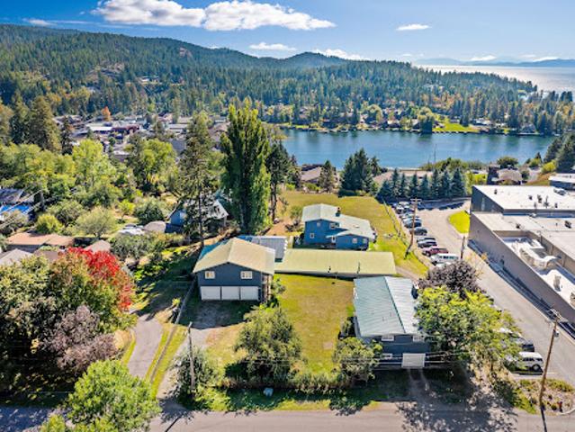 House for sale in Bigfork, Montana