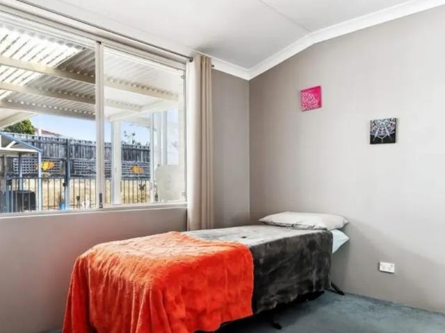 House for rent in Halls Head