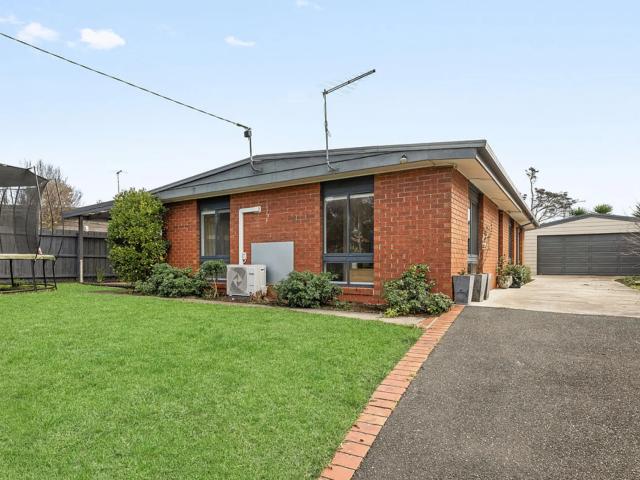 House for rent in Camerons Creek, Victoria