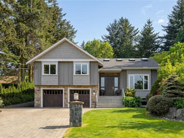 House for sale in Saanich, British Columbia